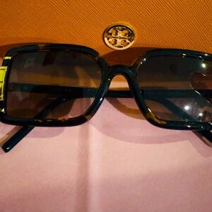 Tory Burch sunglasses- great condition.